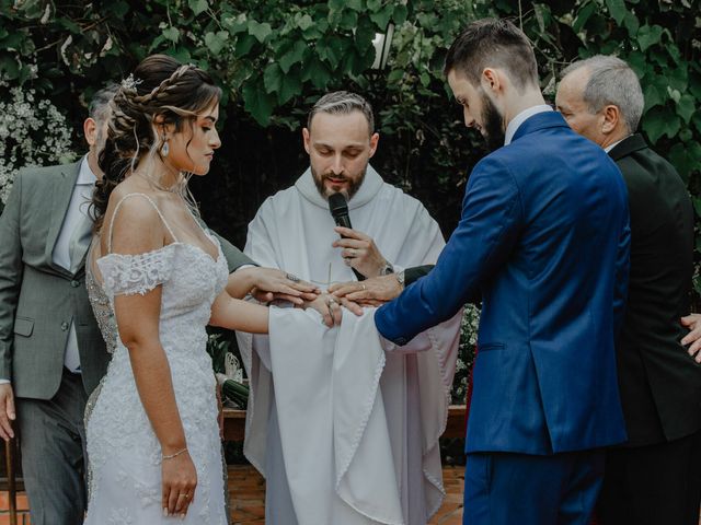 O casamento de Gustavo e Claudia em Porto Alegre, Rio Grande do Sul 26