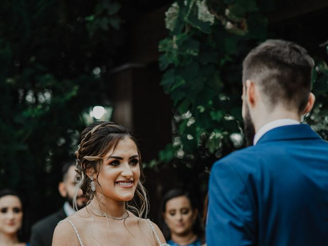 O casamento de Gustavo e Claudia em Porto Alegre, Rio Grande do Sul 35