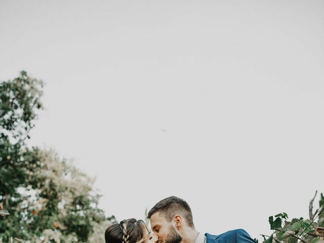 O casamento de Gustavo e Claudia em Porto Alegre, Rio Grande do Sul 42