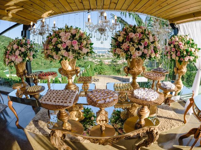 O casamento de Gustavo e Loriane em Itapema, Santa Catarina 11