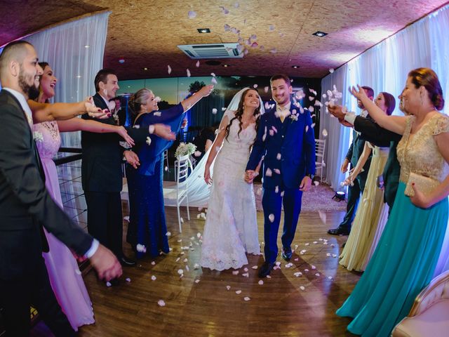 O casamento de Gustavo e Loriane em Itapema, Santa Catarina 1