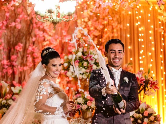 O casamento de Eduardo e Viviane em Fortaleza, Ceará 41