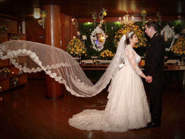 O casamento de Sérgio e Fabíola em Nova Iguaçu, Rio de Janeiro 8