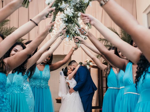 O casamento de Vitor e Milena em Salvador, Bahia 39