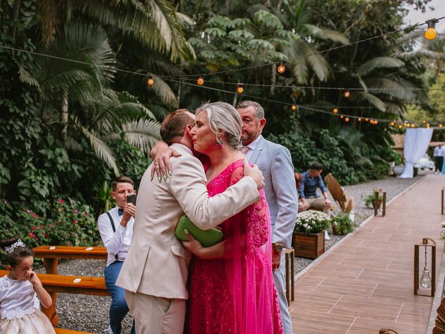 O casamento de Octavio e Karoline em Joinville, Santa Catarina 17