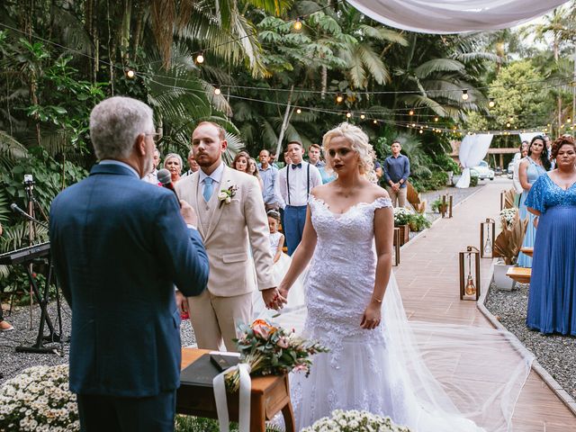 O casamento de Octavio e Karoline em Joinville, Santa Catarina 27