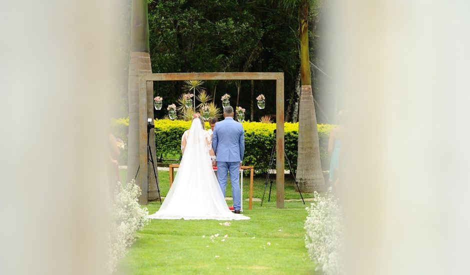 O casamento de Clayton e Ângela em Contagem, Minas Gerais