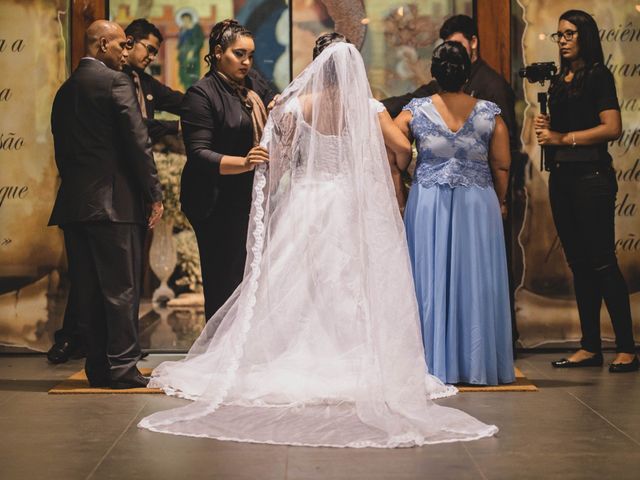 O casamento de Robson e Amariles em Brasília, Distrito Federal 15