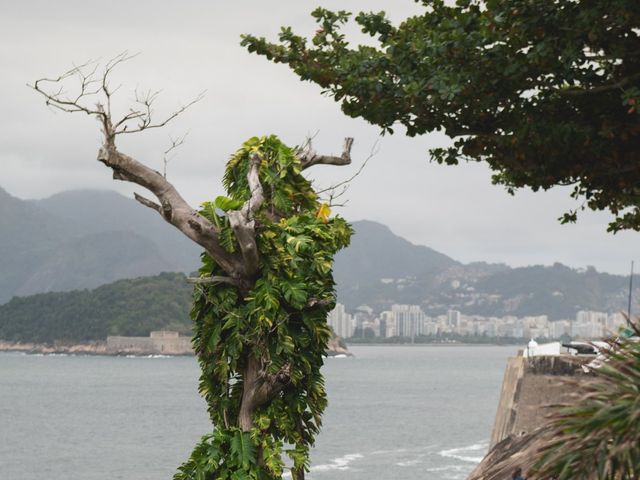O casamento de Fernando e Camila em Niterói, Rio de Janeiro 24