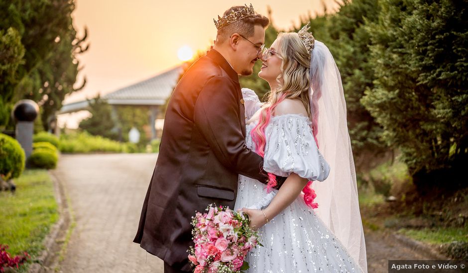 O casamento de Yuri e Carol em Piraquara, Paraná