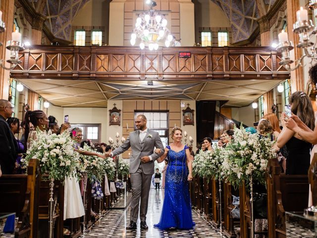 O casamento de Douglas e Karla em Curitiba, Paraná 24