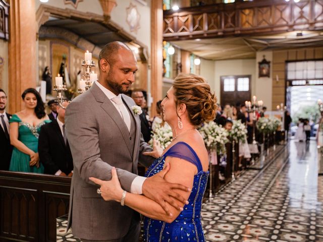 O casamento de Douglas e Karla em Curitiba, Paraná 25