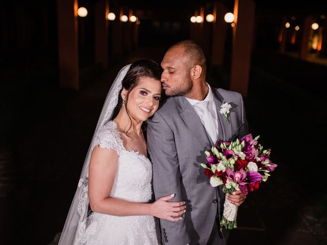 O casamento de Douglas e Karla em Curitiba, Paraná 2