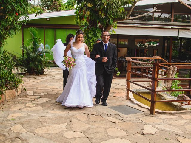 O casamento de Evellyn e Udson em Taguatinga, Distrito Federal 85