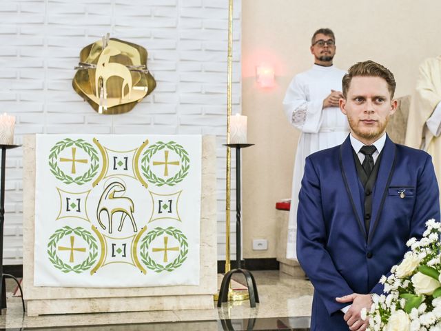 O casamento de Emanuel e Erika em Guarapiranga, São Paulo 26