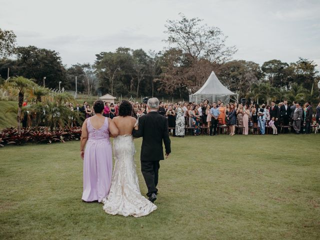 O casamento de André e Bruna em Contagem, Minas Gerais 96