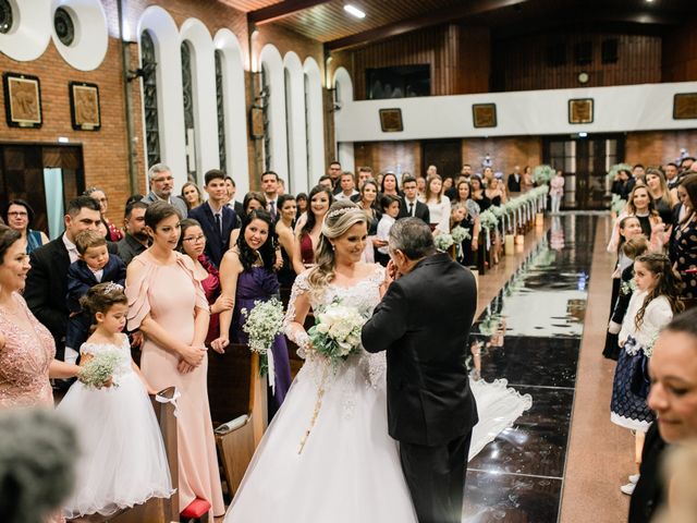 O casamento de Henrique e Aline em Curitiba, Paraná 39