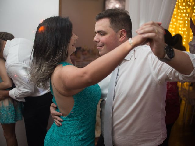 O casamento de Lírio e Sabrina em Porto Alegre, Rio Grande do Sul 89