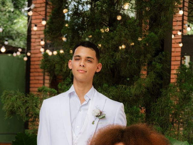 O casamento de Ives e Eduarda em Santa Cruz da Serra, Rio de Janeiro 28