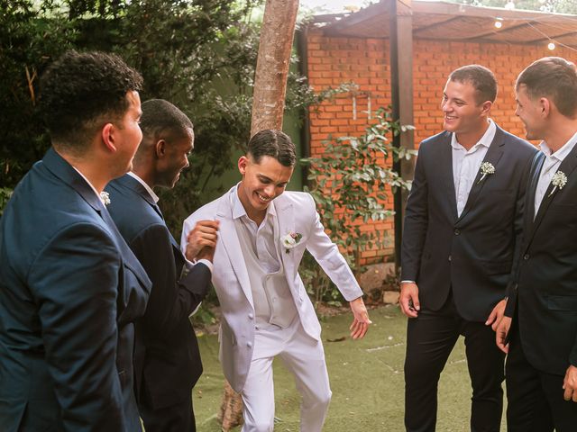 O casamento de Ives e Eduarda em Santa Cruz da Serra, Rio de Janeiro 60