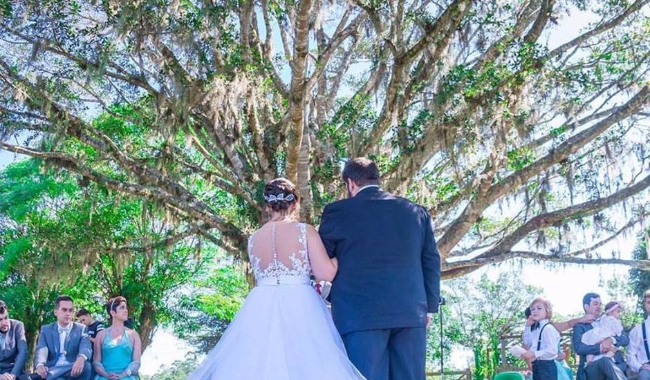 O casamento de Rodrigo e Karla em Gravataí, Rio Grande do Sul