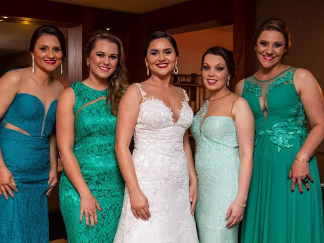 O casamento de Anderson e Viviane em Bento Gonçalves, Rio Grande do Sul 36