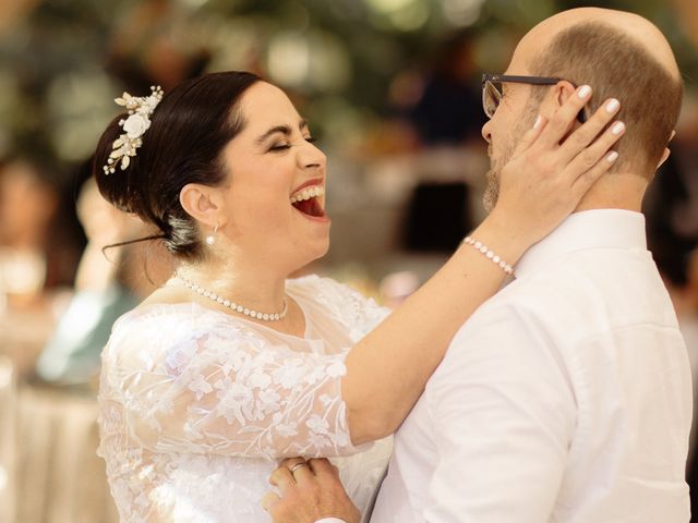 O casamento de Alexandre e Melissa em Porto Alegre, Rio Grande do Sul 25