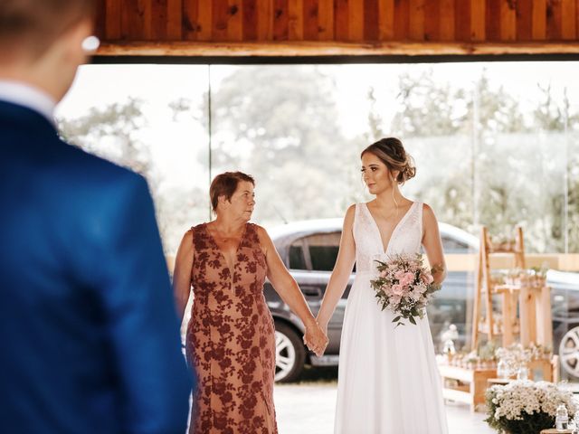 O casamento de Osmair e Carol em Jaraguá do Sul, Santa Catarina 60