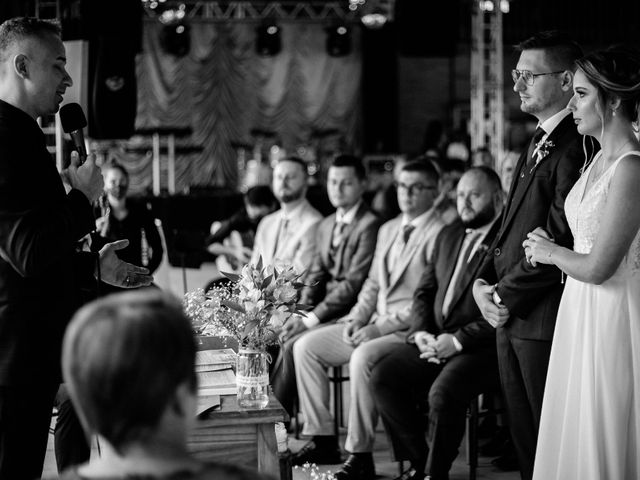 O casamento de Osmair e Carol em Jaraguá do Sul, Santa Catarina 67