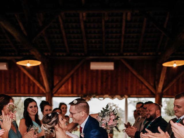 O casamento de Osmair e Carol em Jaraguá do Sul, Santa Catarina 101