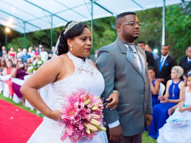 O casamento de Jeferson  e Viviane  em Embu, São Paulo 2