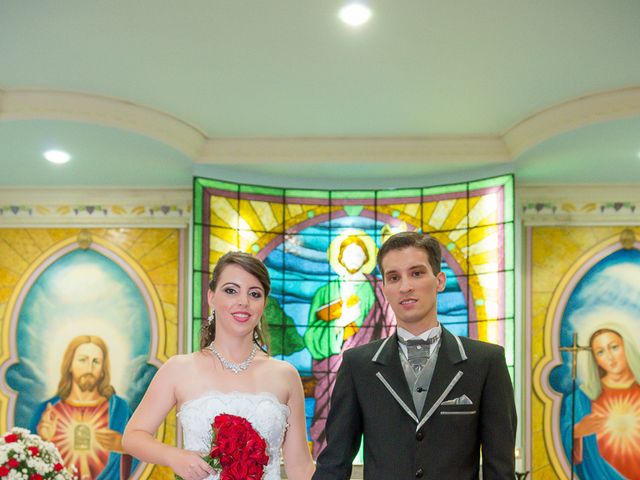 O casamento de Rafael e Angélica em São Sebastião do Paraíso, Minas Gerais 27