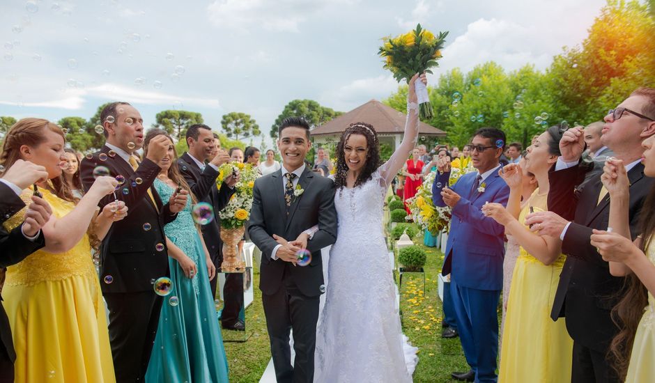 O casamento de Elnatan e Khaluany em Colombo, Paraná