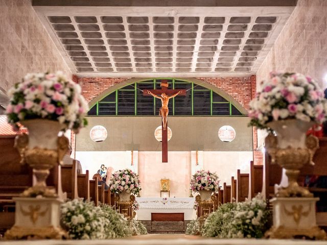 O casamento de Tiago e Adrielle em Valparaíso de Goiás, Goiás 5