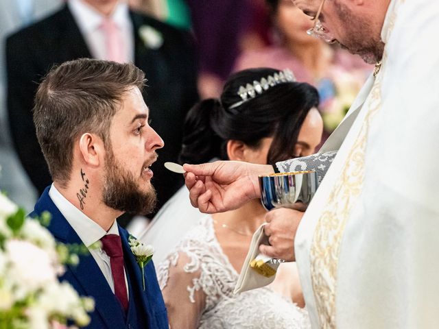 O casamento de Tiago e Adrielle em Valparaíso de Goiás, Goiás 32