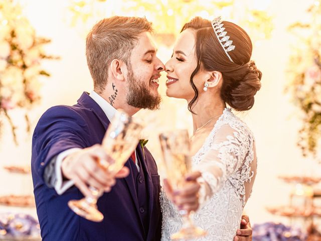 O casamento de Tiago e Adrielle em Valparaíso de Goiás, Goiás 46