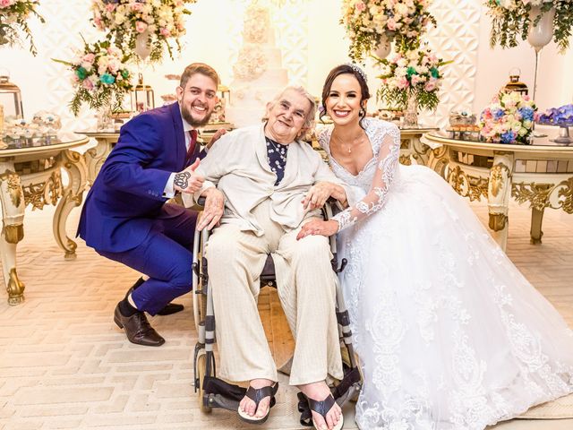 O casamento de Tiago e Adrielle em Valparaíso de Goiás, Goiás 51