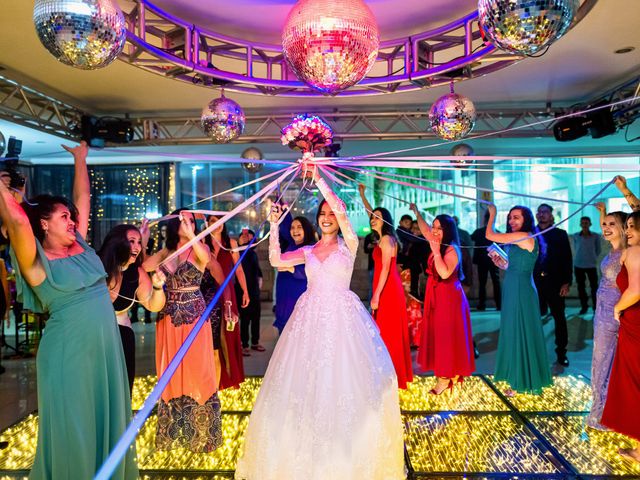 O casamento de Tiago e Adrielle em Valparaíso de Goiás, Goiás 64