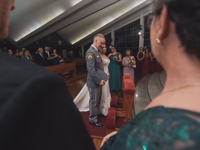 O casamento de Rafael e Cássia em Porto Alegre, Rio Grande do Sul 19