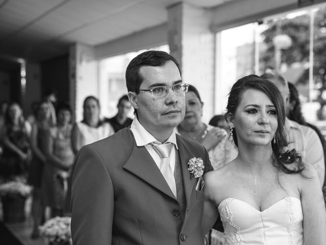 O casamento de Paulo e Luciana em João Pessoa, Paraíba 35