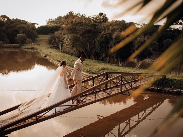 O casamento de Matheus e Barbara em Curitiba, Paraná 114