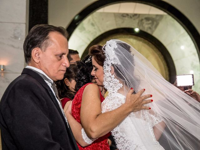 O casamento de Henrique e Camila em São Paulo 34