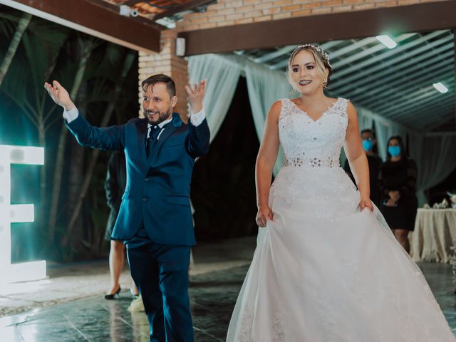 O casamento de Vanessa e Renato em Brasília, Distrito Federal 10