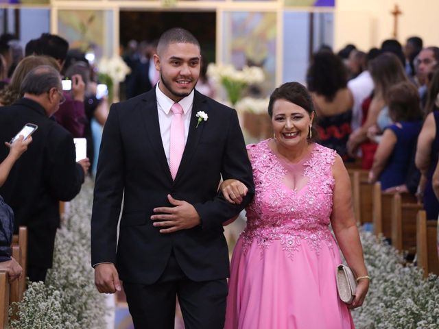 O casamento de Henrique e Thayná em Brasília, Distrito Federal 16