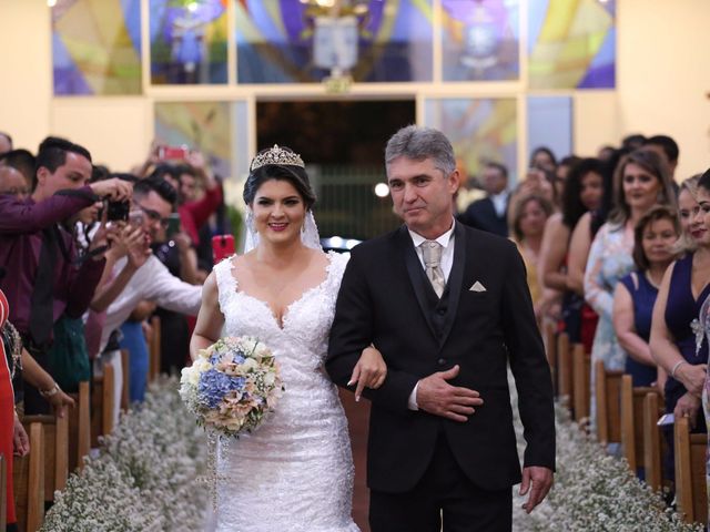 O casamento de Henrique e Thayná em Brasília, Distrito Federal 32