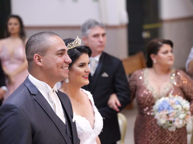 O casamento de Henrique e Thayná em Brasília, Distrito Federal 39