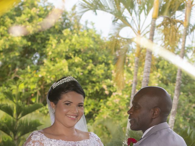 O casamento de Florisval e Silvana em Camaçari, Bahia 27