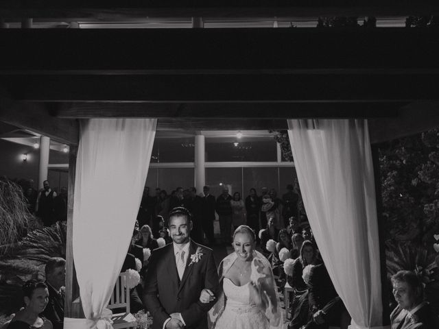 O casamento de Rodrigo e Fernanda em Novo Hamburgo, Rio Grande do Sul 42