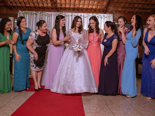 O casamento de Lucas e Thabata em Santo Amaro da Imperatriz, Santa Catarina 5