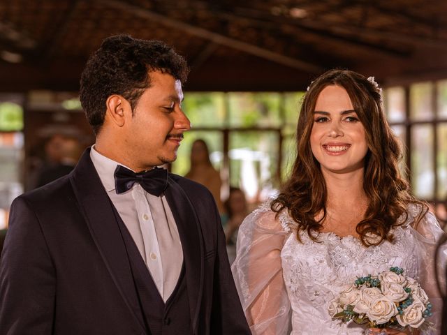 O casamento de Lucas e Thabata em Santo Amaro da Imperatriz, Santa Catarina 23